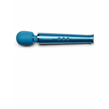 Load image into Gallery viewer, Le Wand Petite Rechargeable Massager - Multiple Colours